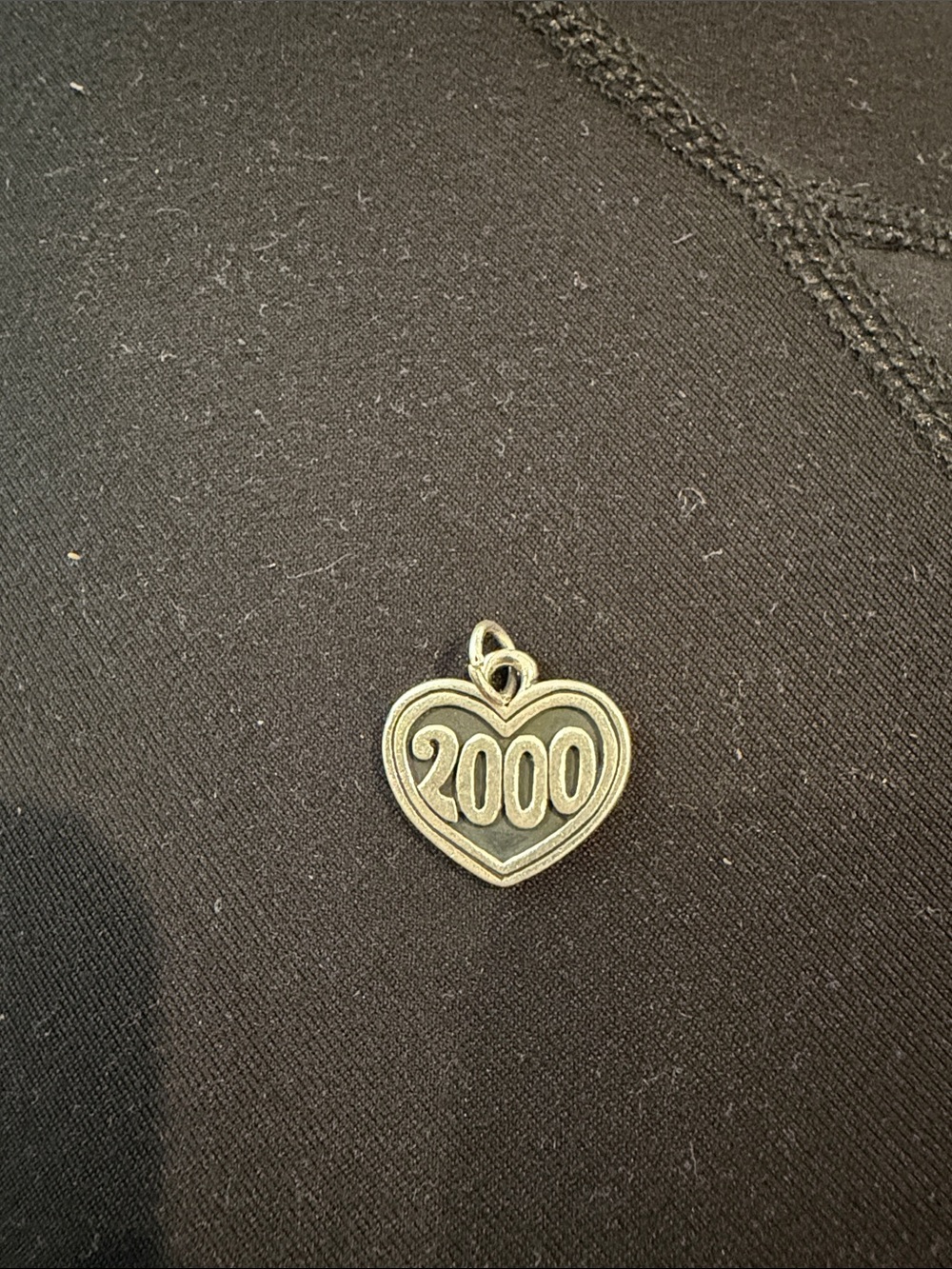 Retired James Avery Heart Charm ‘2000' in sterling silver